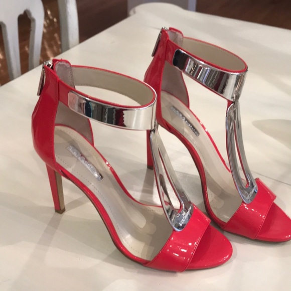 bcbgeneration red pumps
